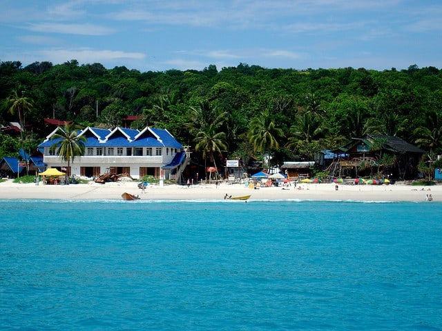 plage de Pulau Kecil aux Îles Perhentian, Malaisie