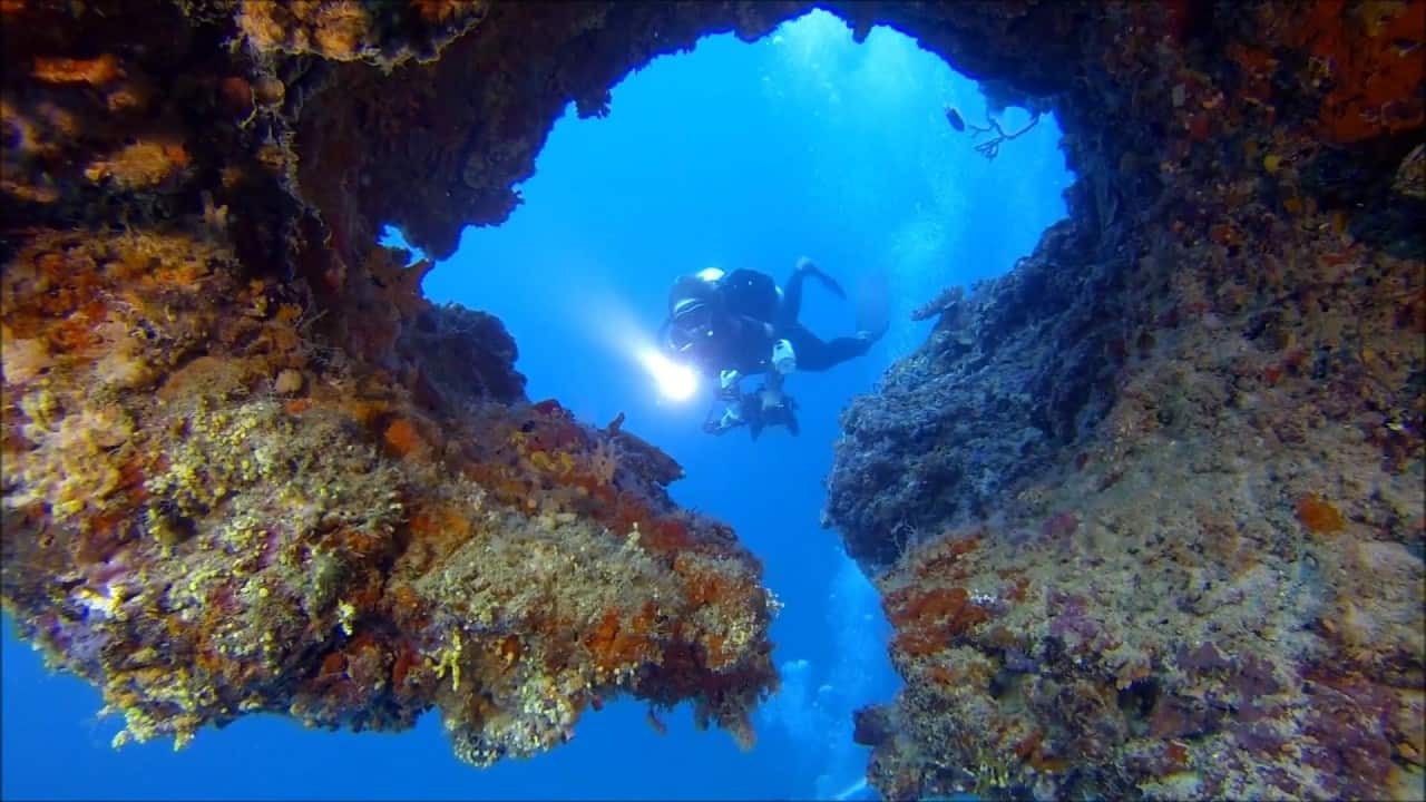 MV Emperor Atoll